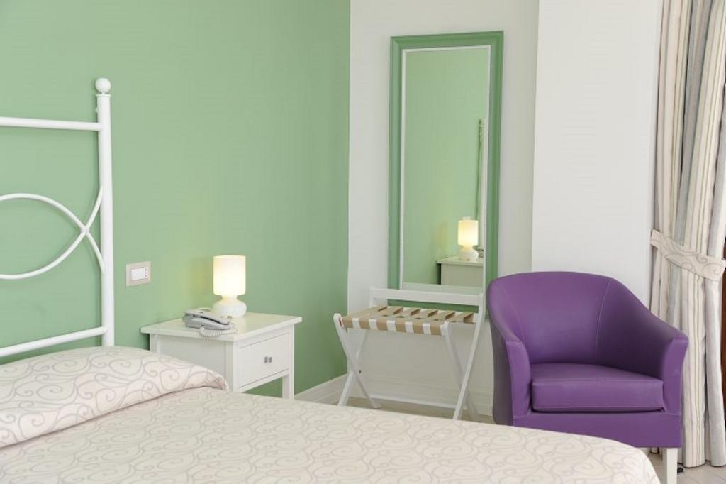 Hotel Residence Il Porto มัตตีนาตา ภายนอก รูปภาพ